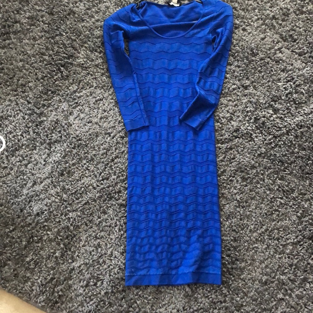 Bebe dress